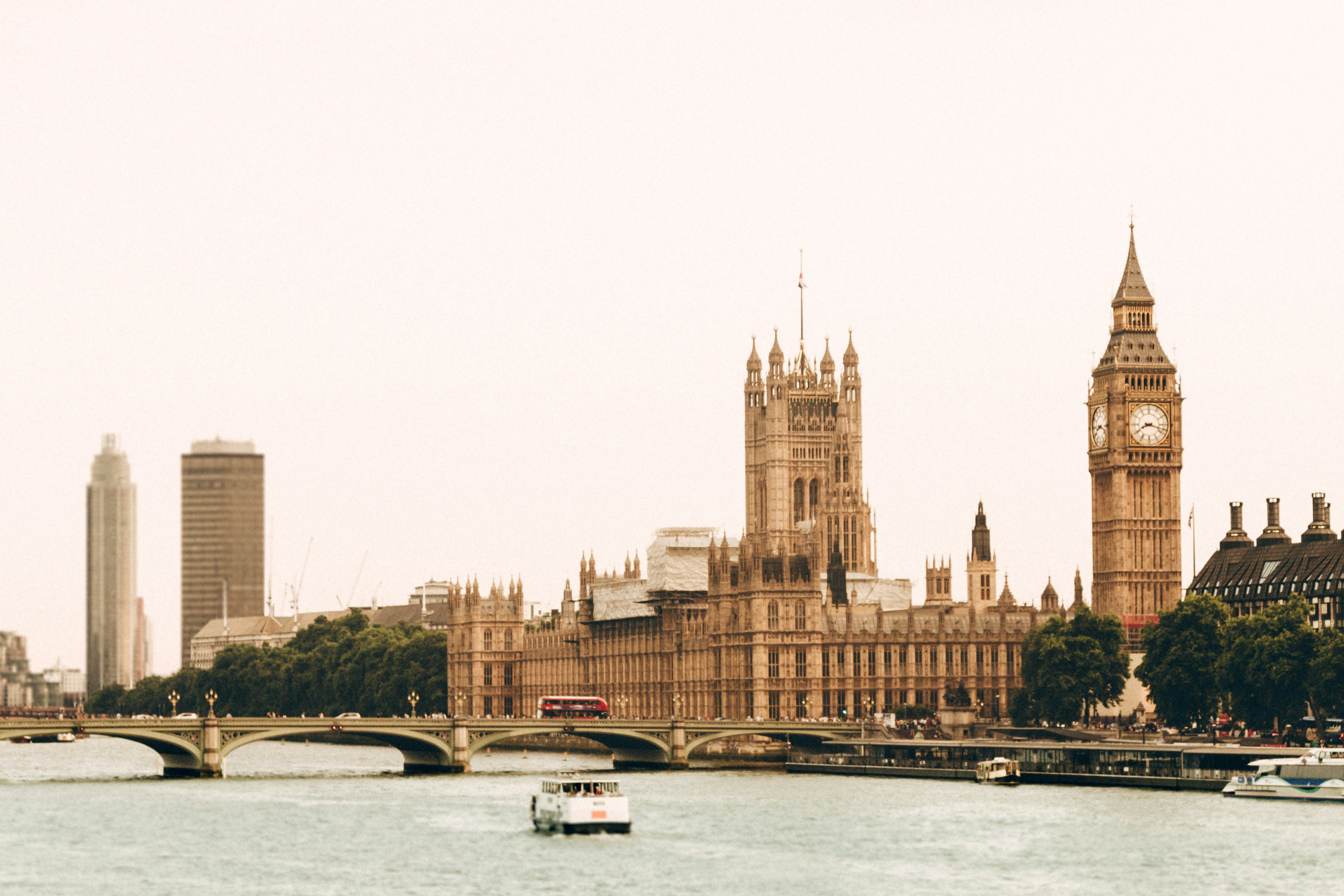 How to Get from Stansted Airport to London